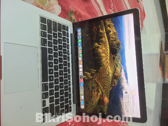 Mackbook pro core i5